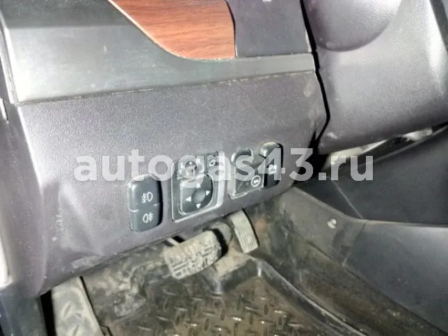 Mitsubishi PAJERO IV 3.0 178 Hp 2011-2014 г.в  МЕТАН фото