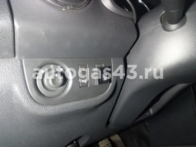 Renault Sandero II 1.6 102 Hp 2013 - н.в. (Метан) фото